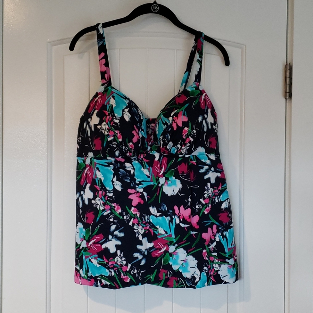 Swimsuits For All ~ 38D Top